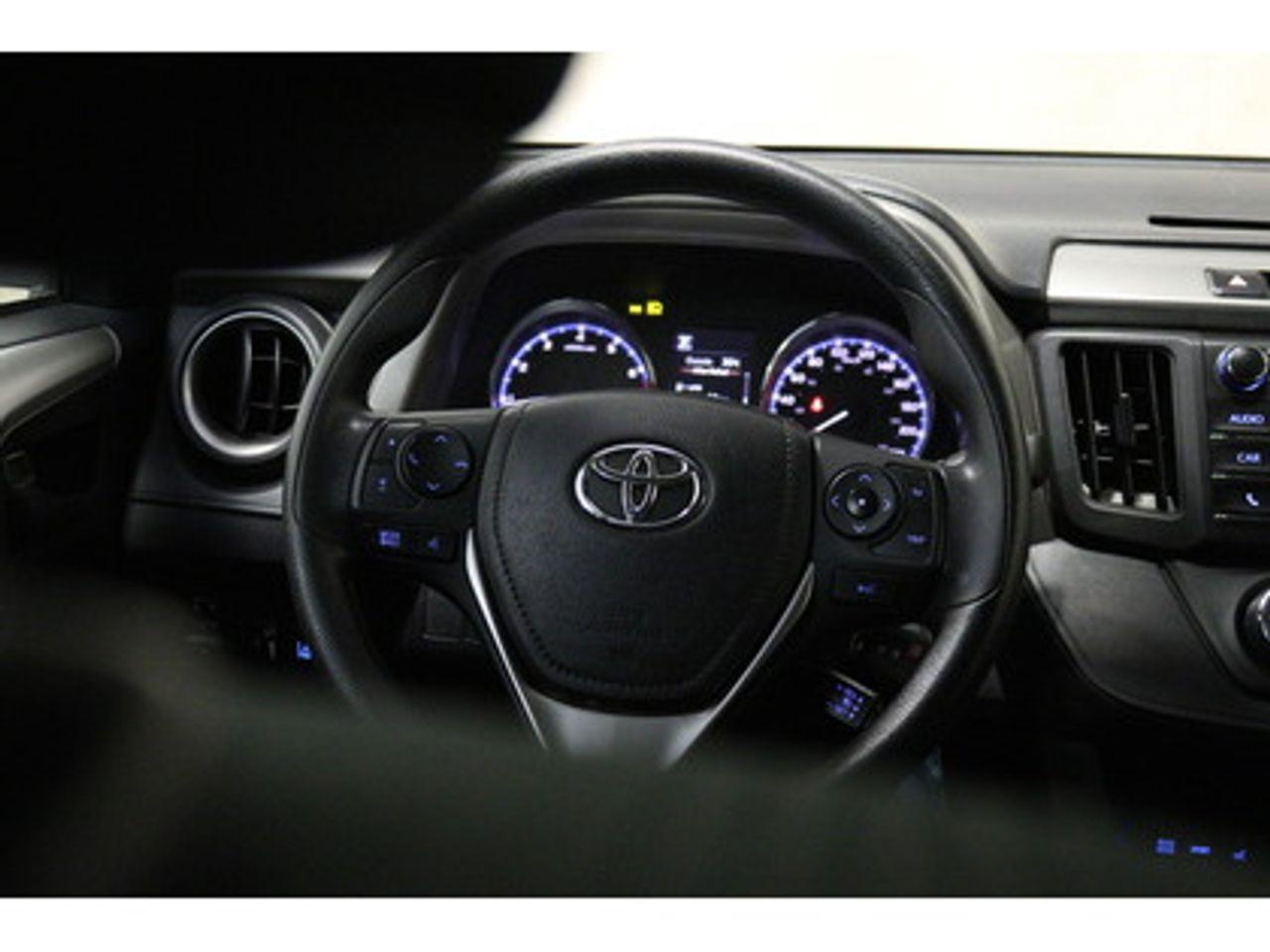 2018 Toyota RAV4 LE-4
