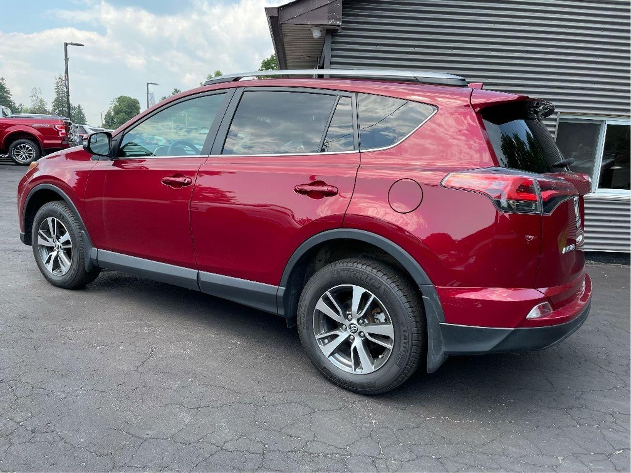 2018 Toyota RAV4 LE-4