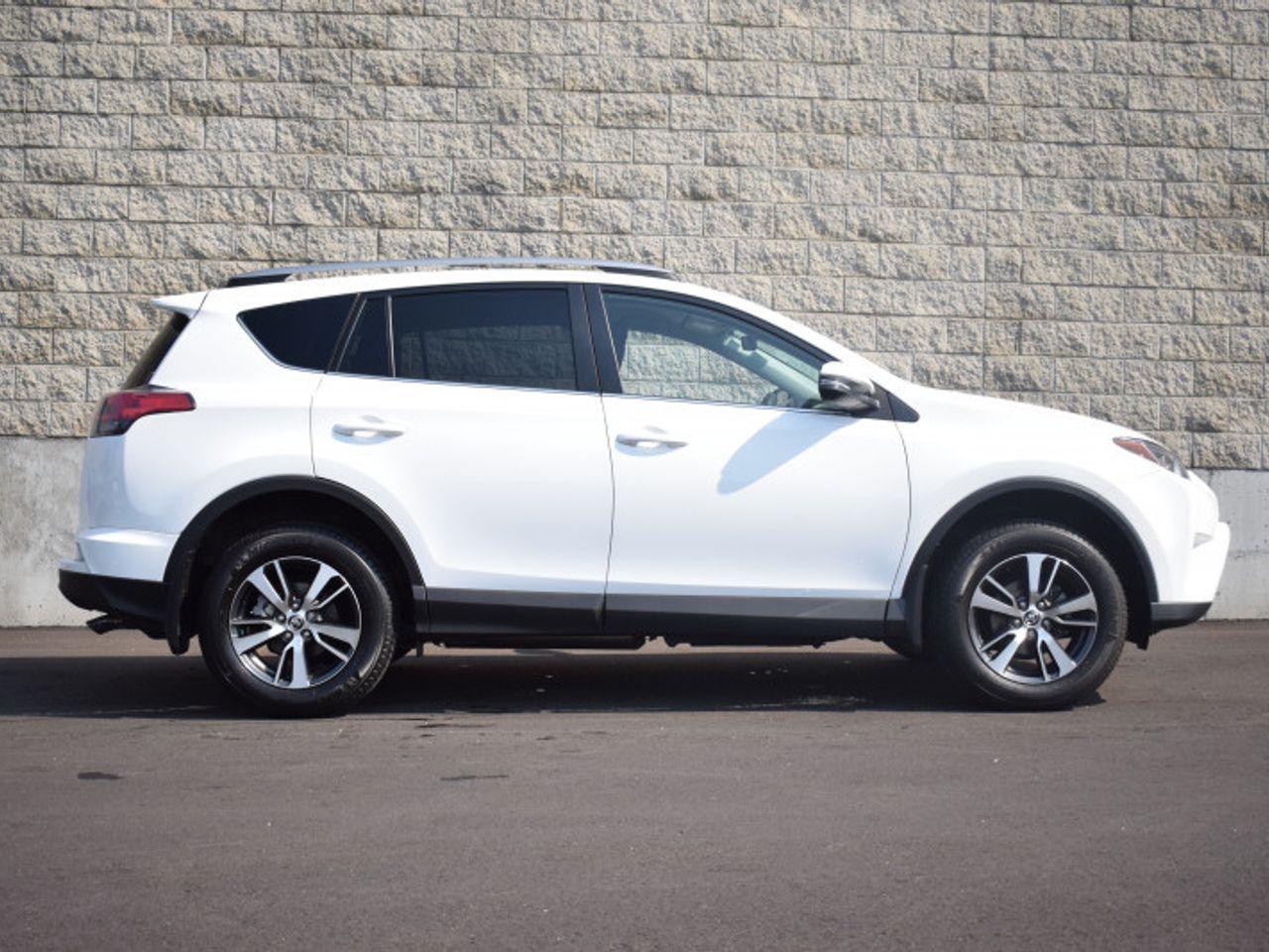 2018 Toyota RAV4 LE-1