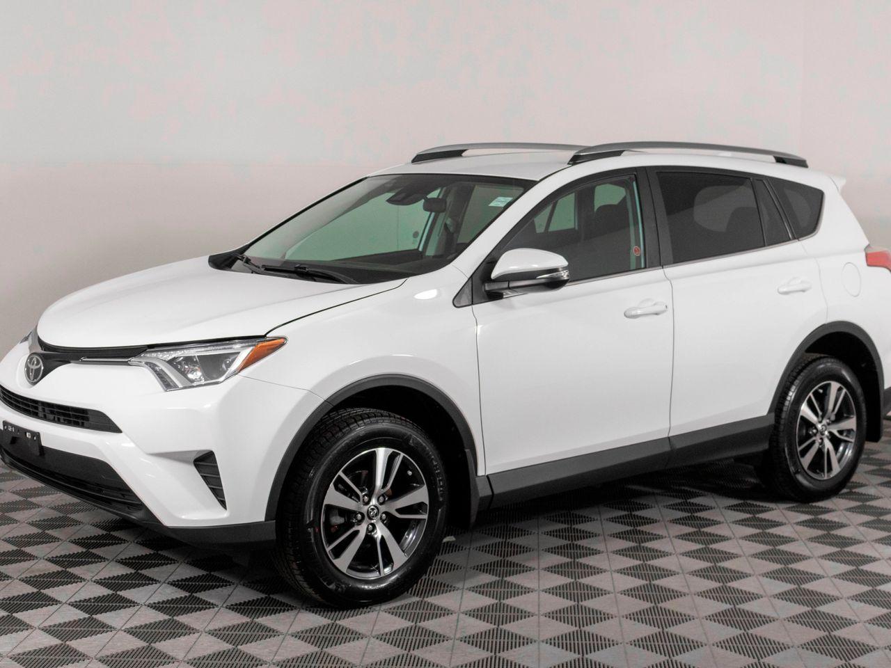2018 Toyota RAV4 LE-2