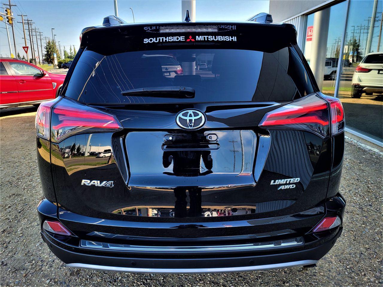 2018 Toyota RAV4 Limited-3