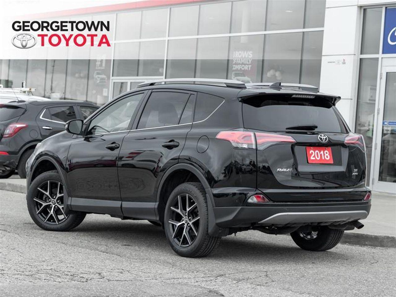 2018 Toyota RAV4 SE-4