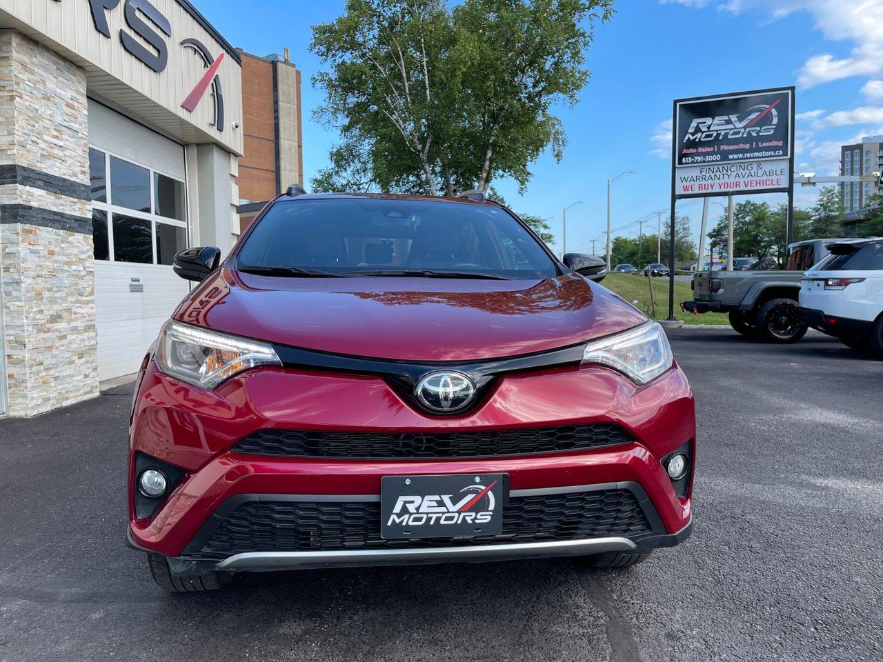 2018 Toyota RAV4 SE-1