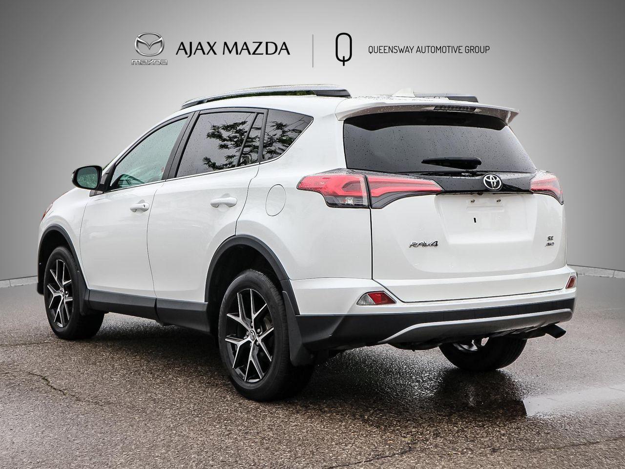 2018 Toyota RAV4 SE-4