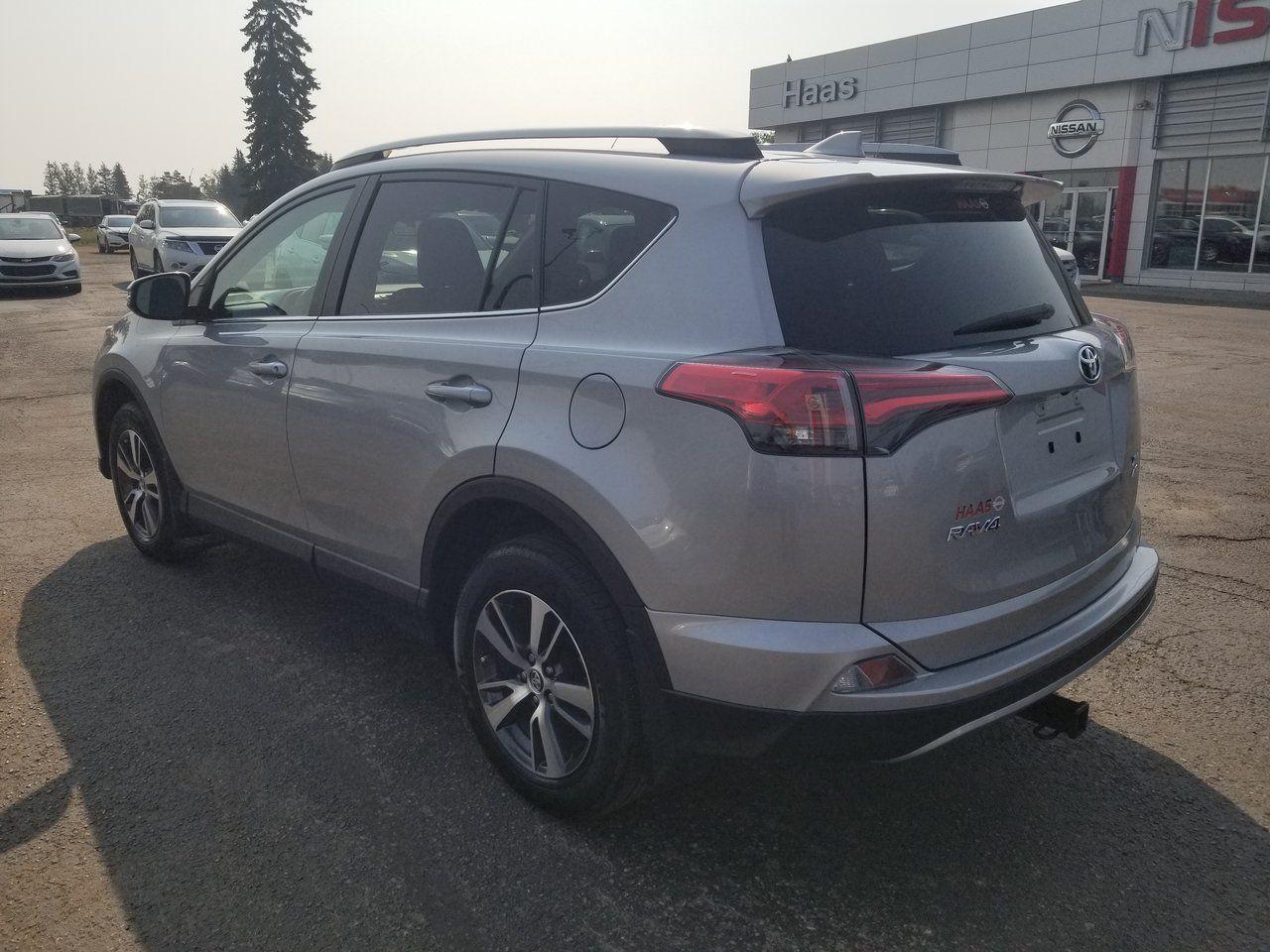 2018 Toyota RAV4 XLE-3