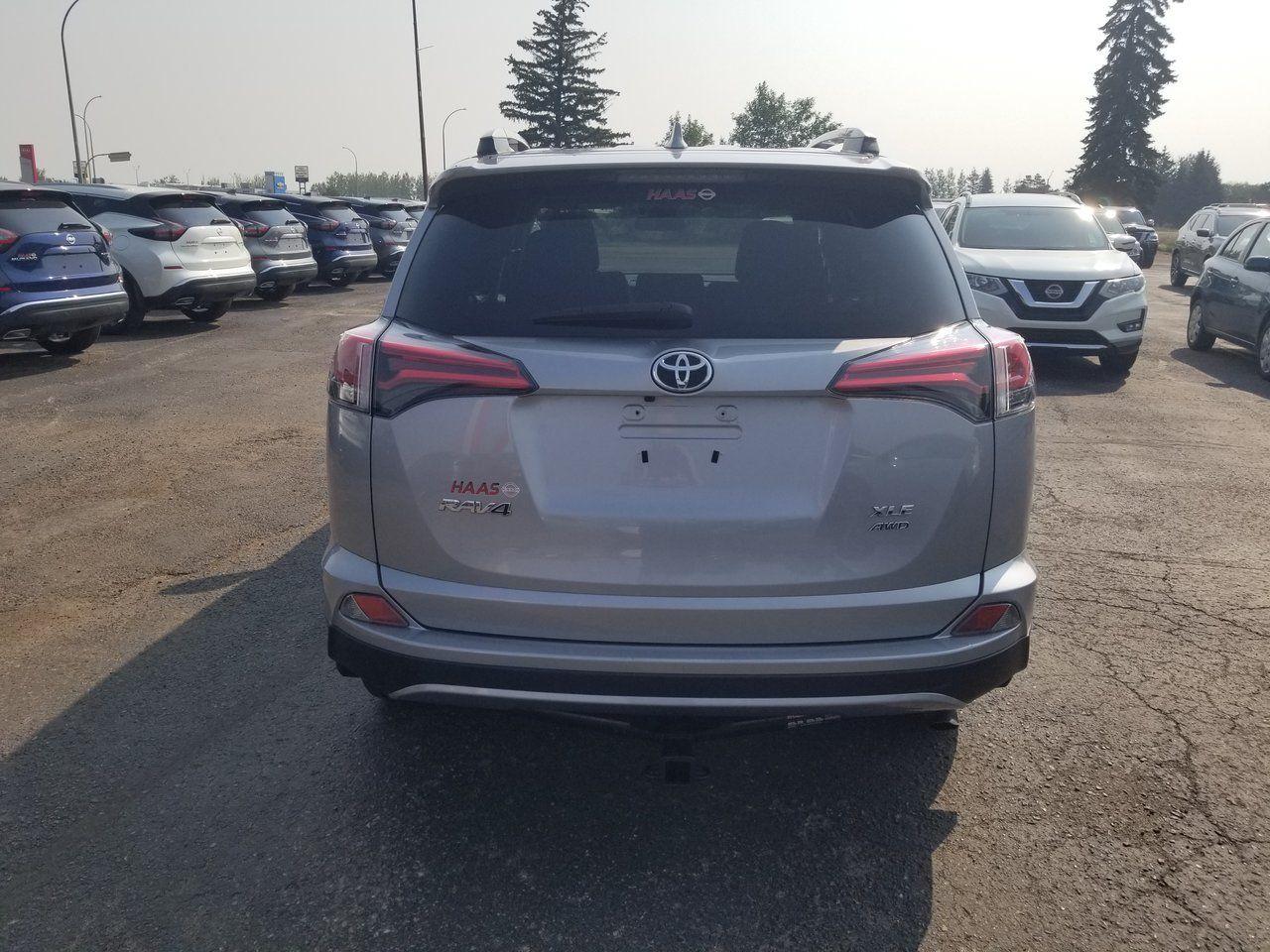 2018 Toyota RAV4 XLE-4