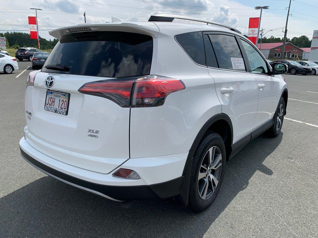 2018 Toyota RAV4 XLE-4