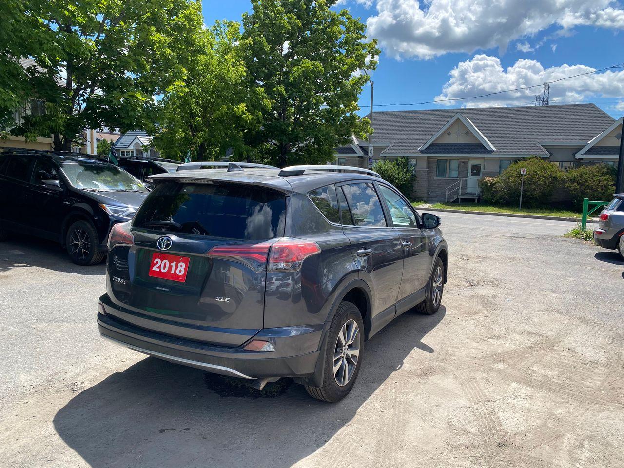 2018 Toyota RAV4 XLE-4