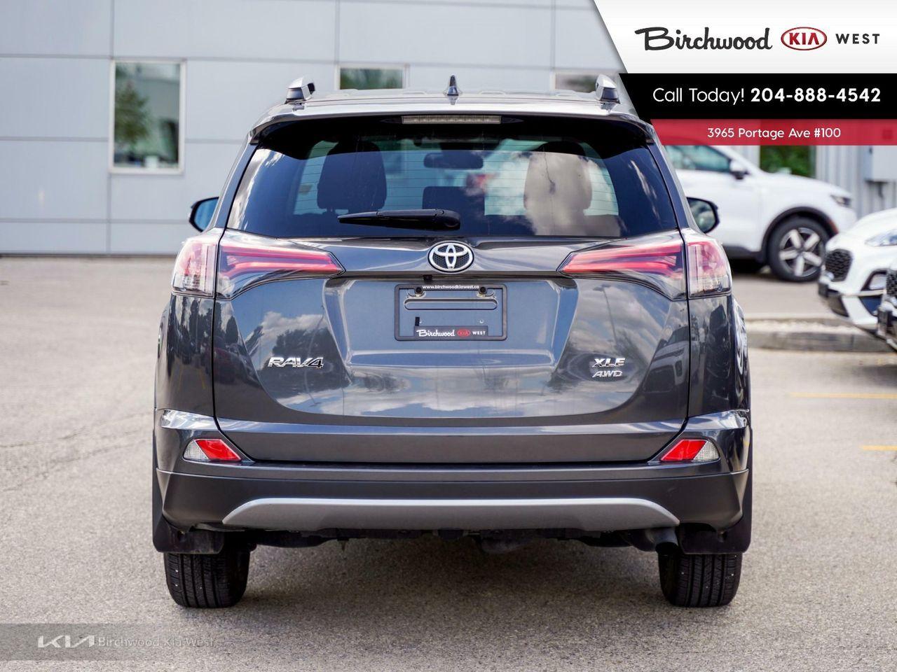 2018 Toyota RAV4 XLE-4