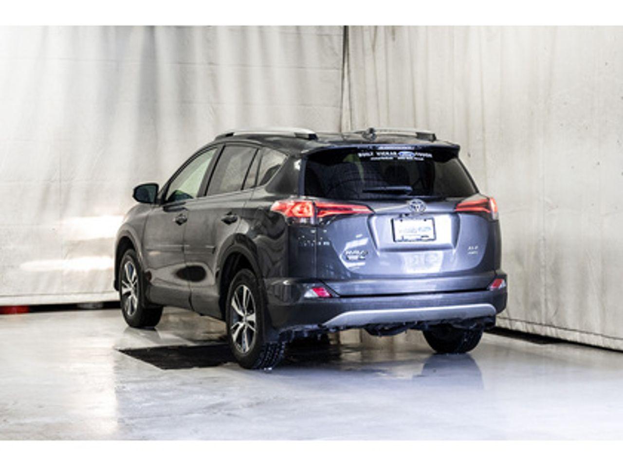 2018 Toyota RAV4 XLE-3