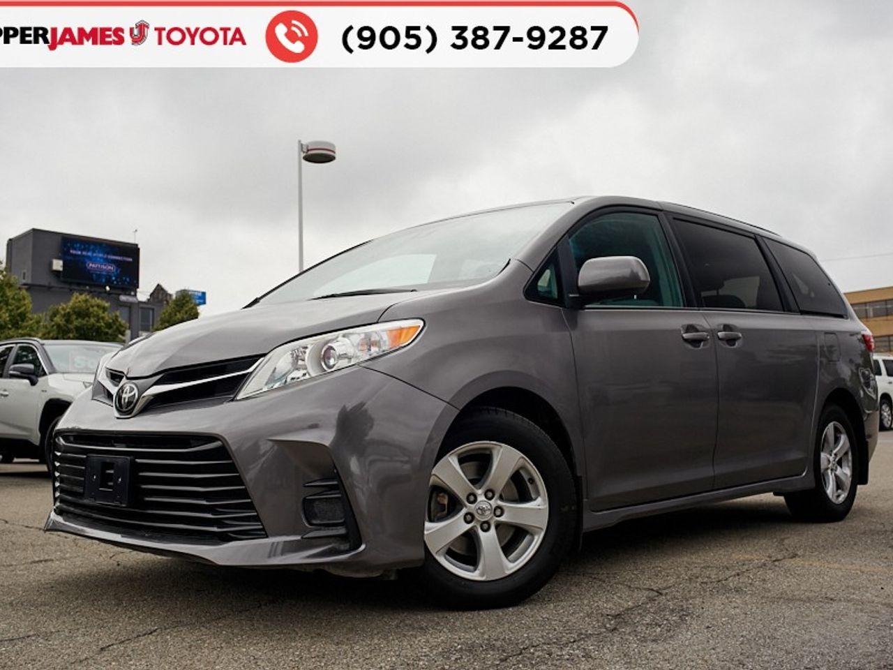 2018 Toyota Sienna LE-0