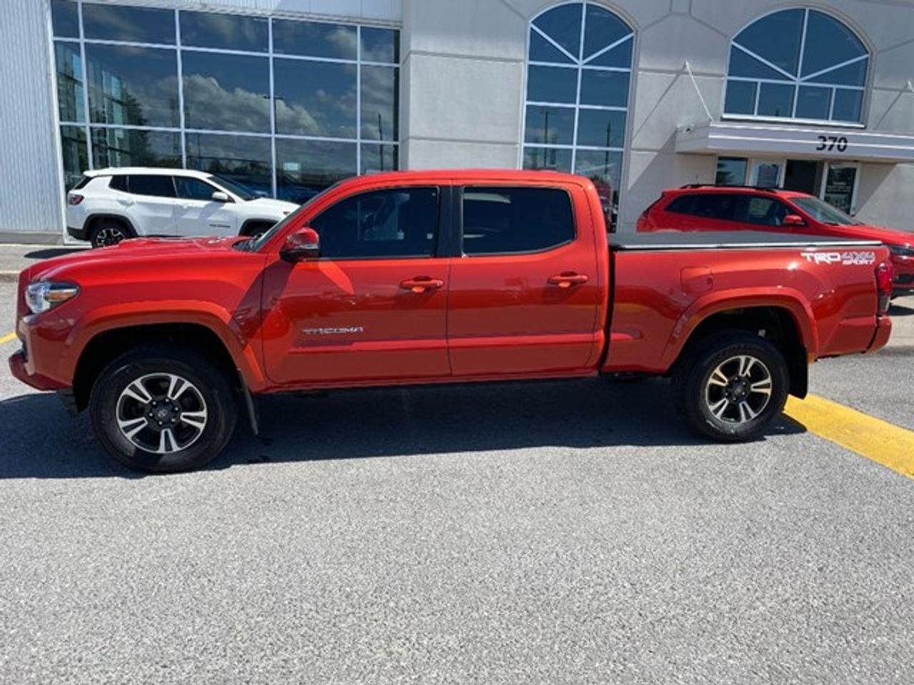 2018 Toyota Tacoma SR5-2