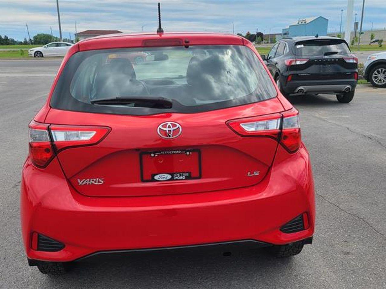 2018 Toyota Yaris LE-4
