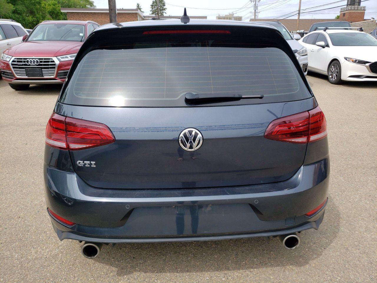 2018 Volkswagen Golf -4