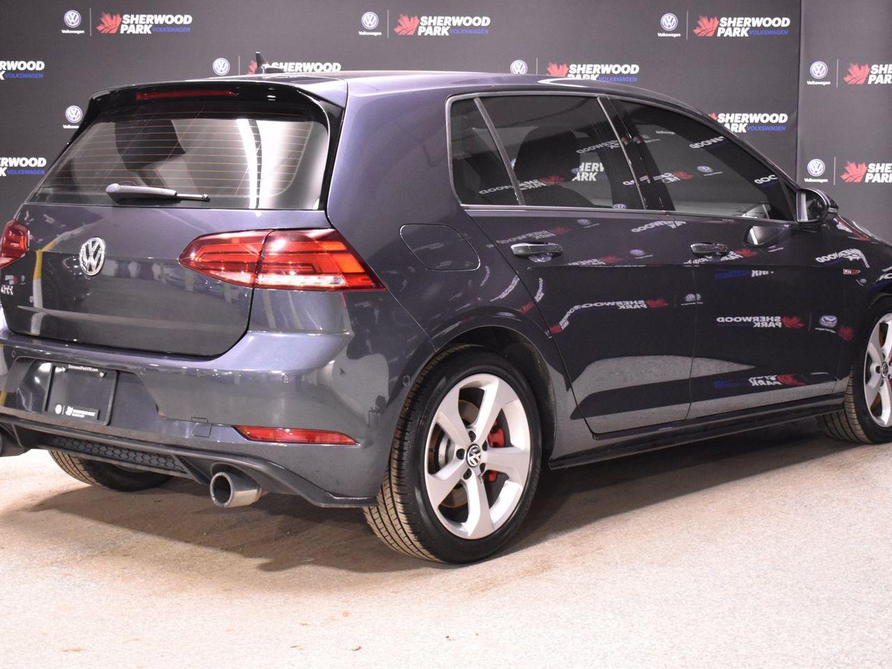 2018 Volkswagen Golf -3