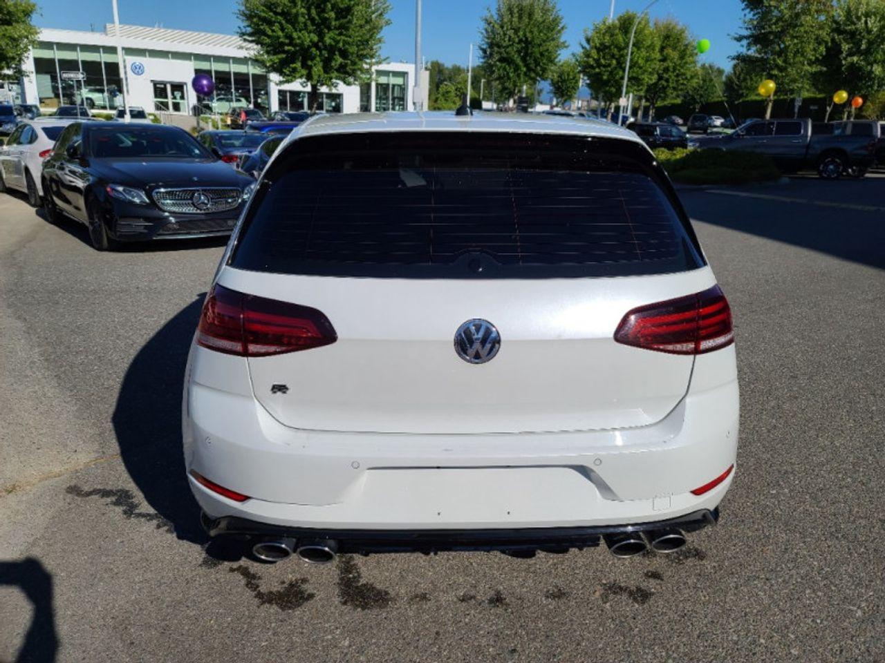 2018 Volkswagen Golf R -3