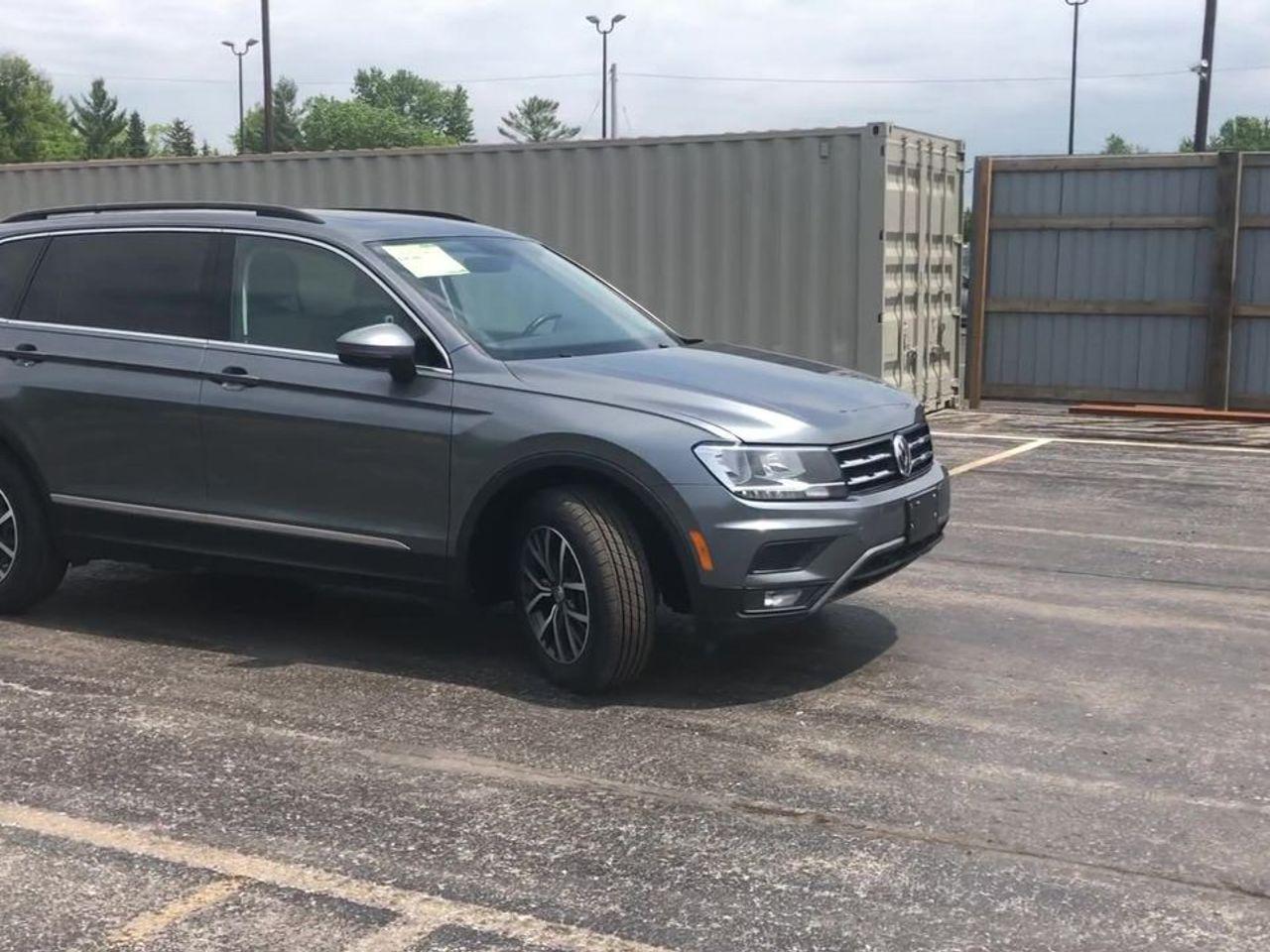 2018 Volkswagen Tiguan -1