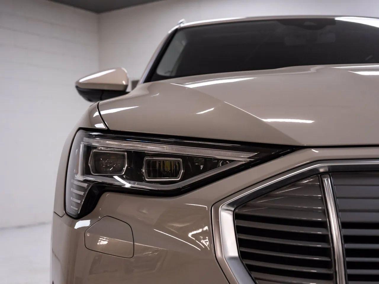 2019 Audi e-tron Technik-2
