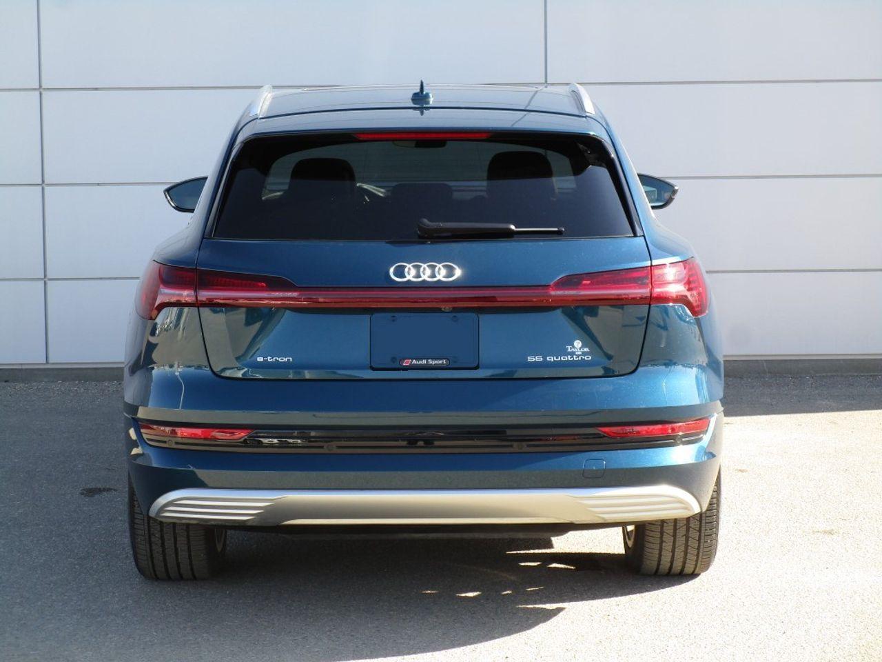 2019 Audi e-tron Technik-3