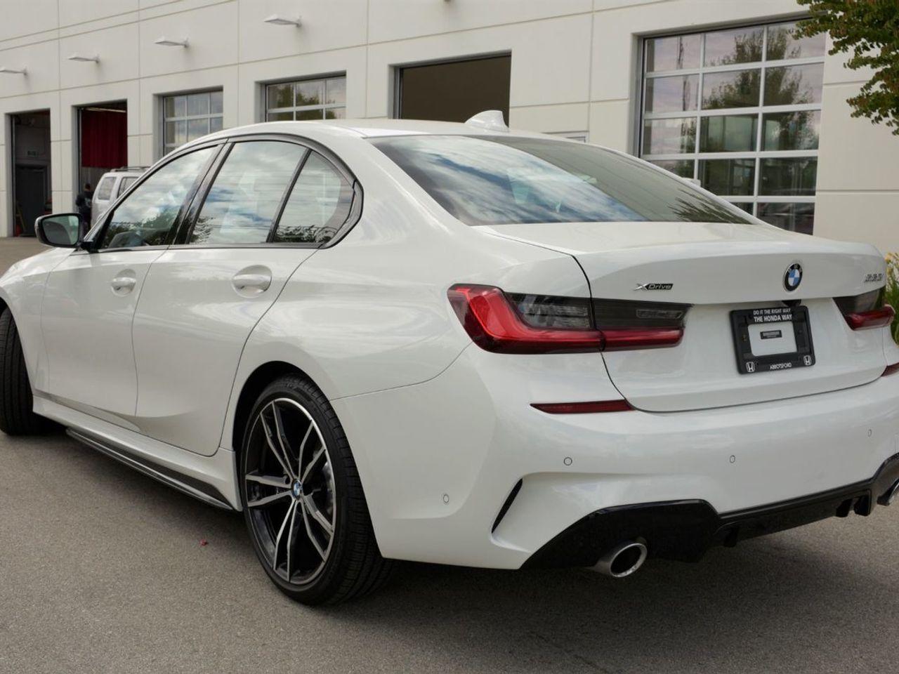 2019 BMW 3-Series 330i xDrive-3