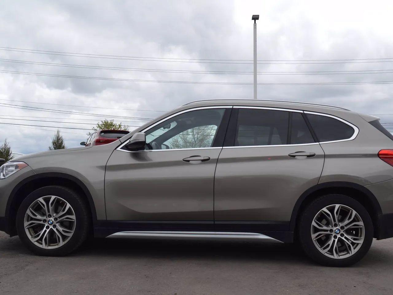 2019 BMW X1 XDrive28i-3