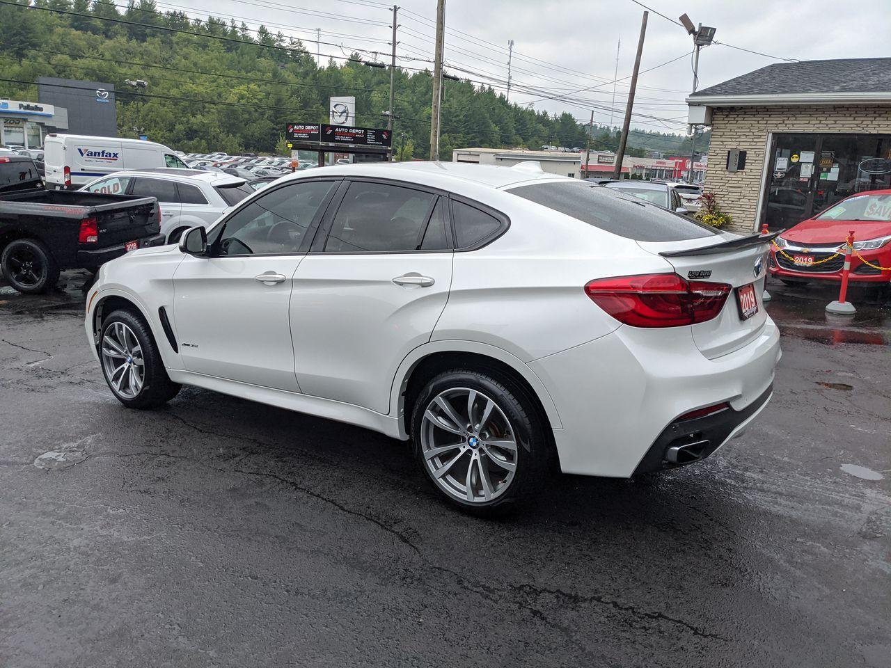2019 BMW X6 XDrive35i-2