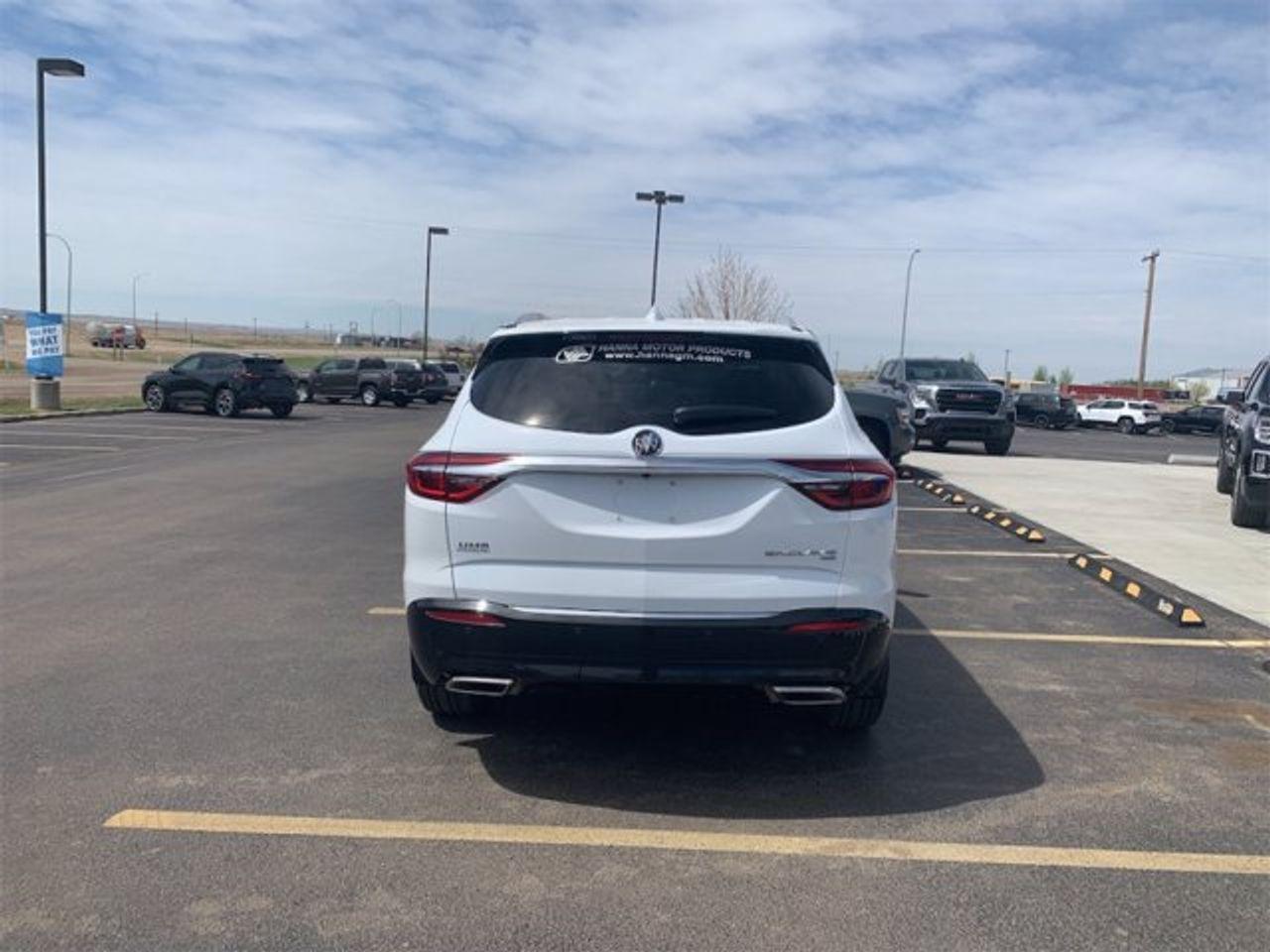 2019 Buick Enclave Essence-3