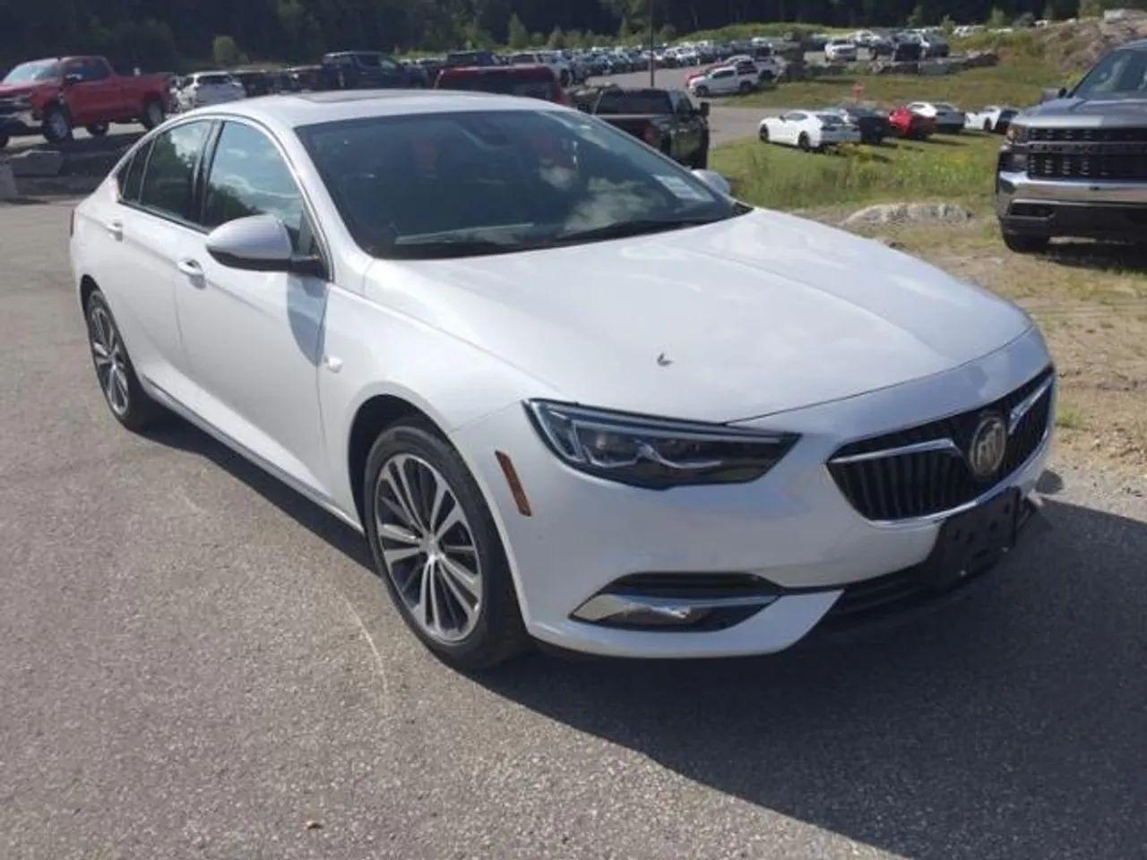 2019 Buick Regal Essence-2