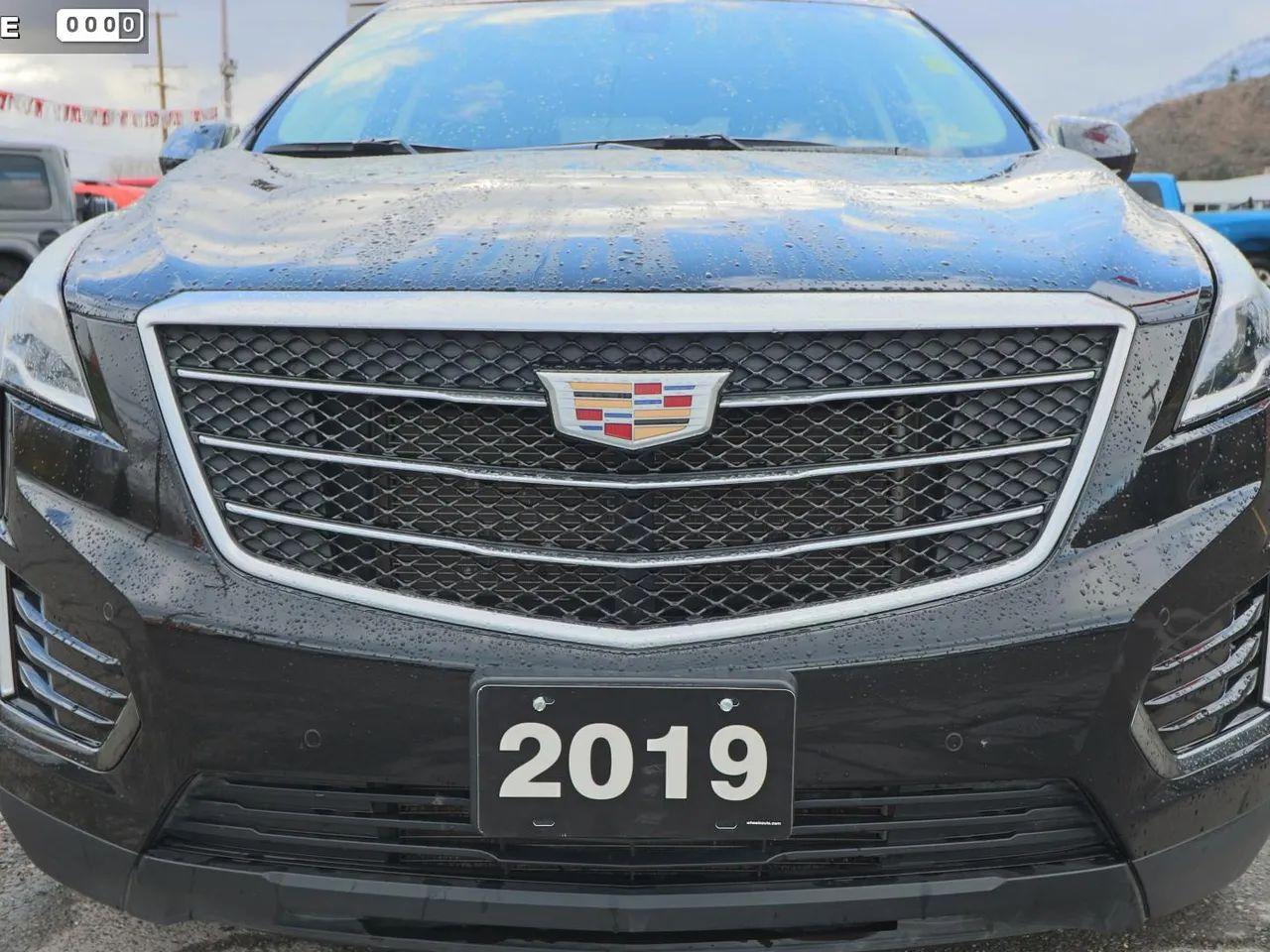 2019 Cadillac XT5 Luxury-1
