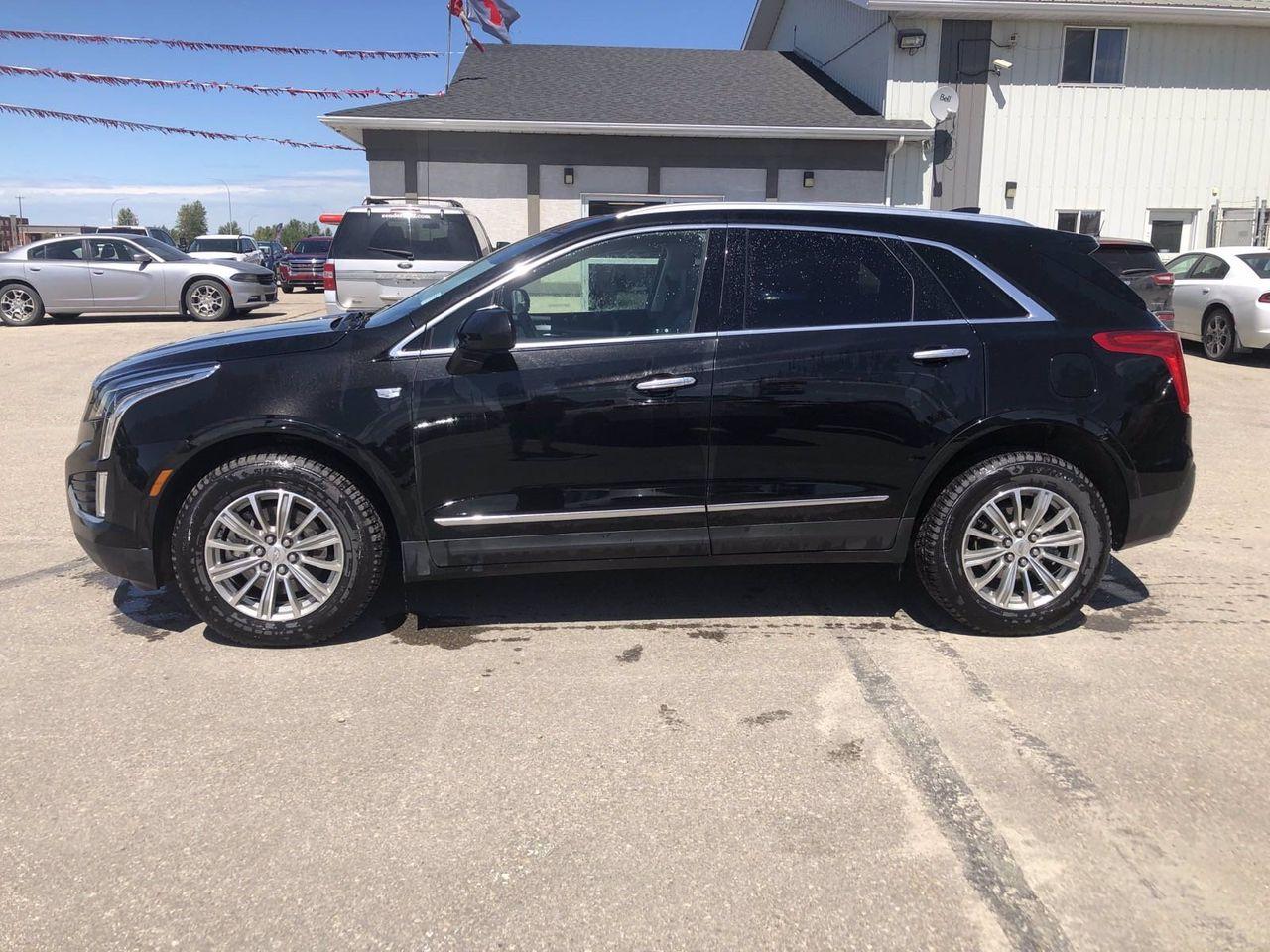 2019 Cadillac XT5 Luxury-1