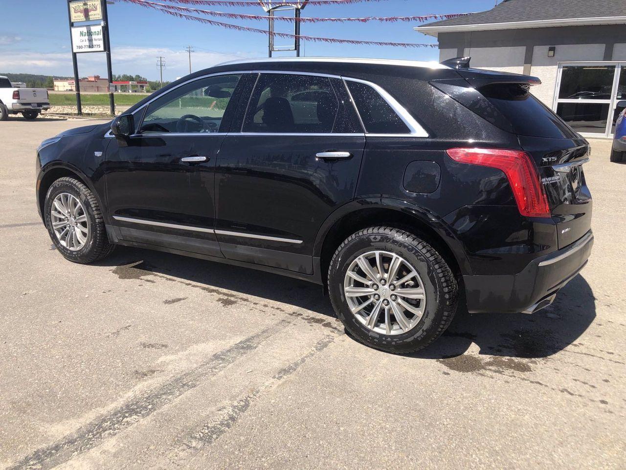 2019 Cadillac XT5 Luxury-2
