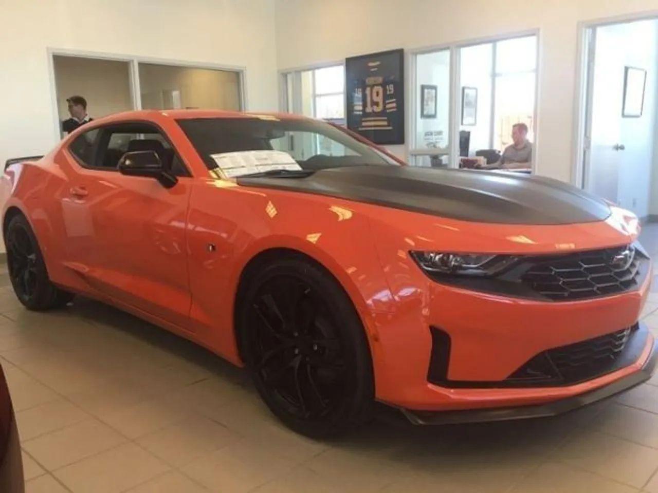 2019 Chevrolet Camaro 1LS-2