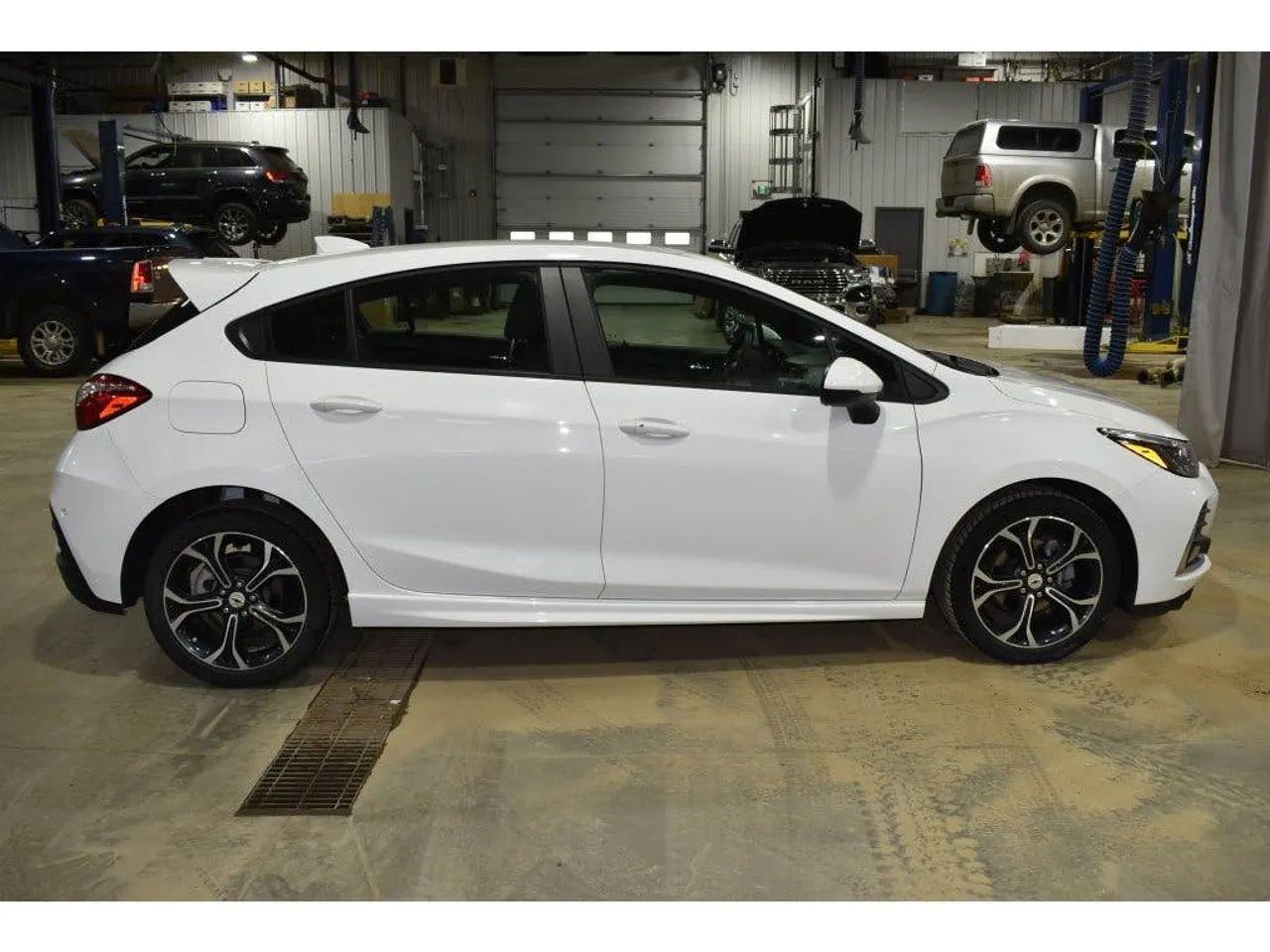 2019 Chevrolet Cruze LT-2