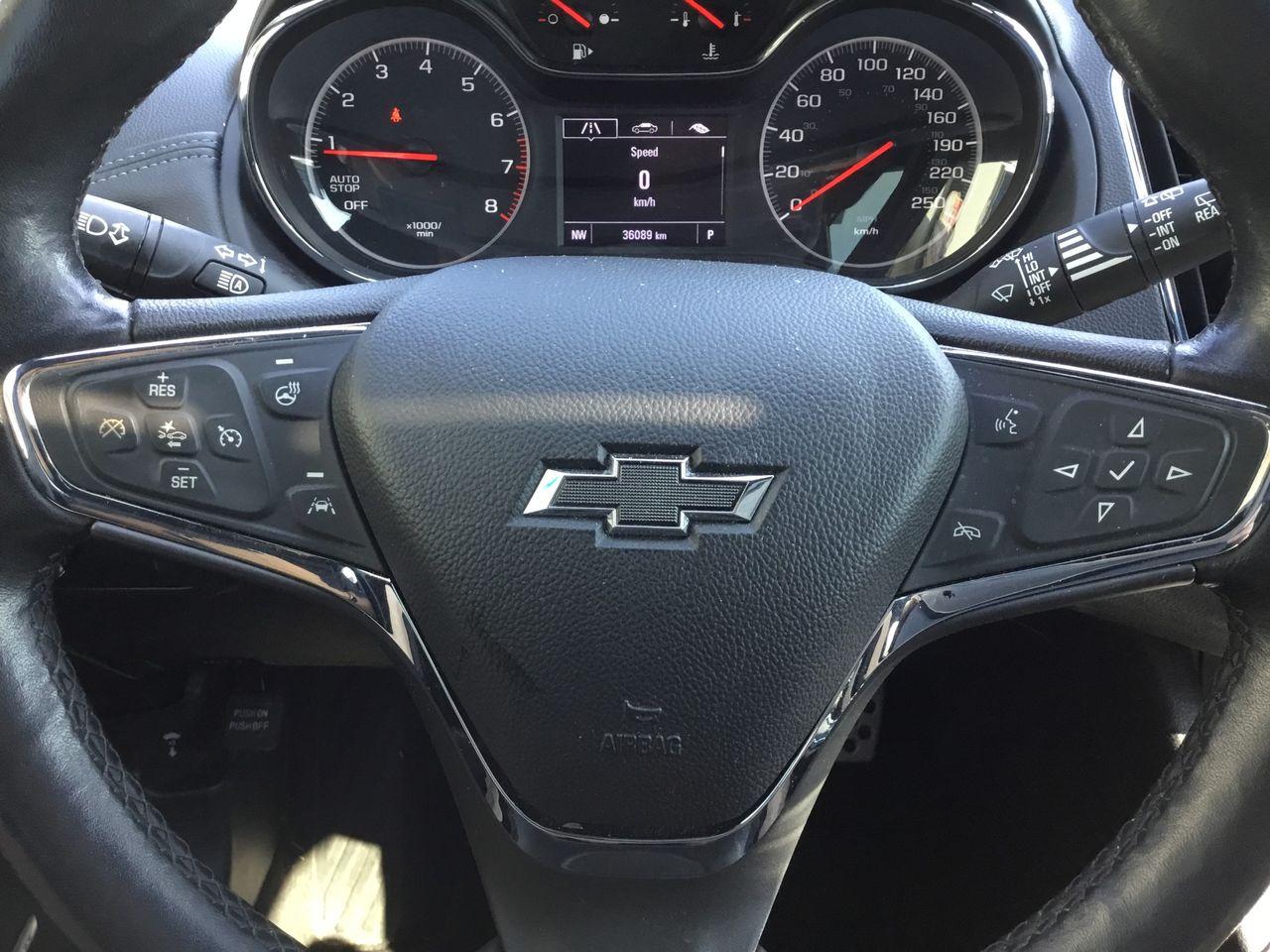 2019 Chevrolet Cruze Premier-2