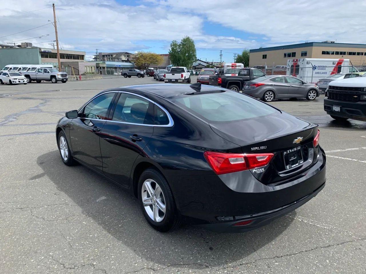 2019 Chevrolet Malibu LS-4