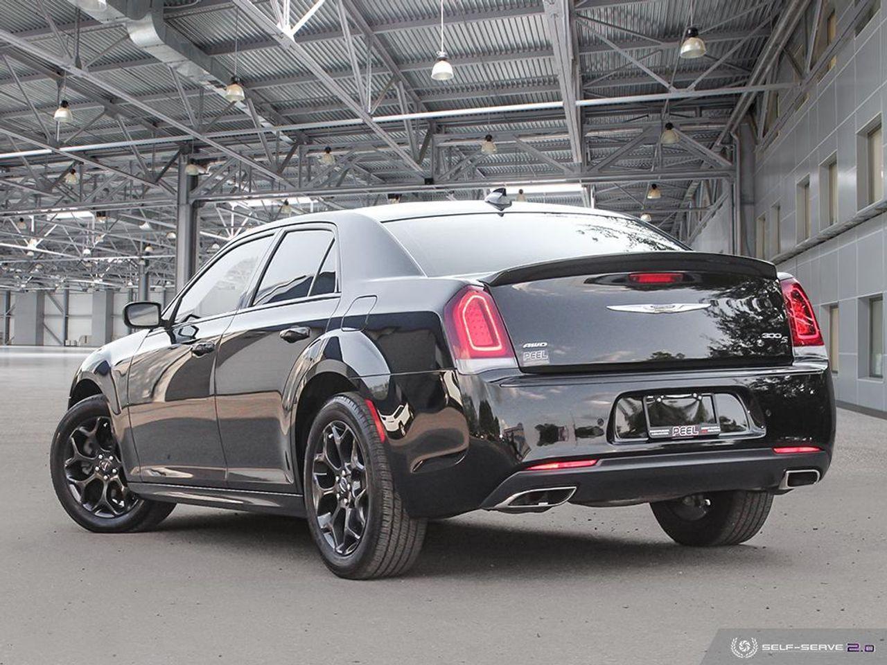 2019 Chrysler 300 S-3