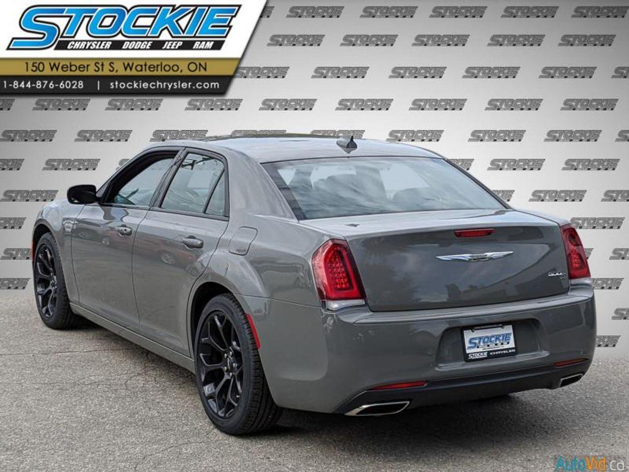 2019 Chrysler 300 S-4