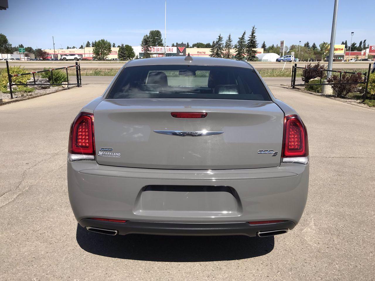 2019 Chrysler 300 S-3