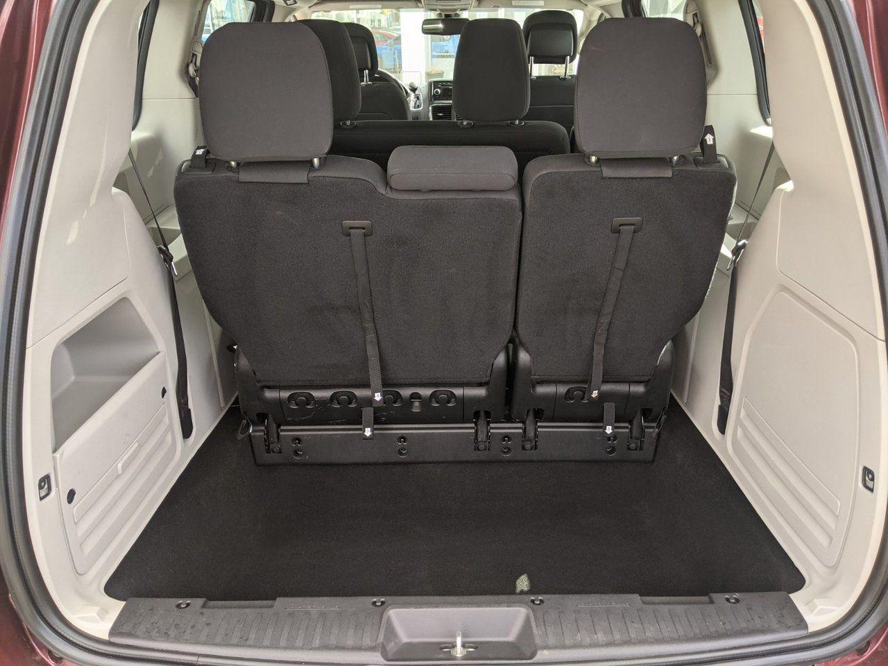 2019 Dodge Grand Caravan SE-4