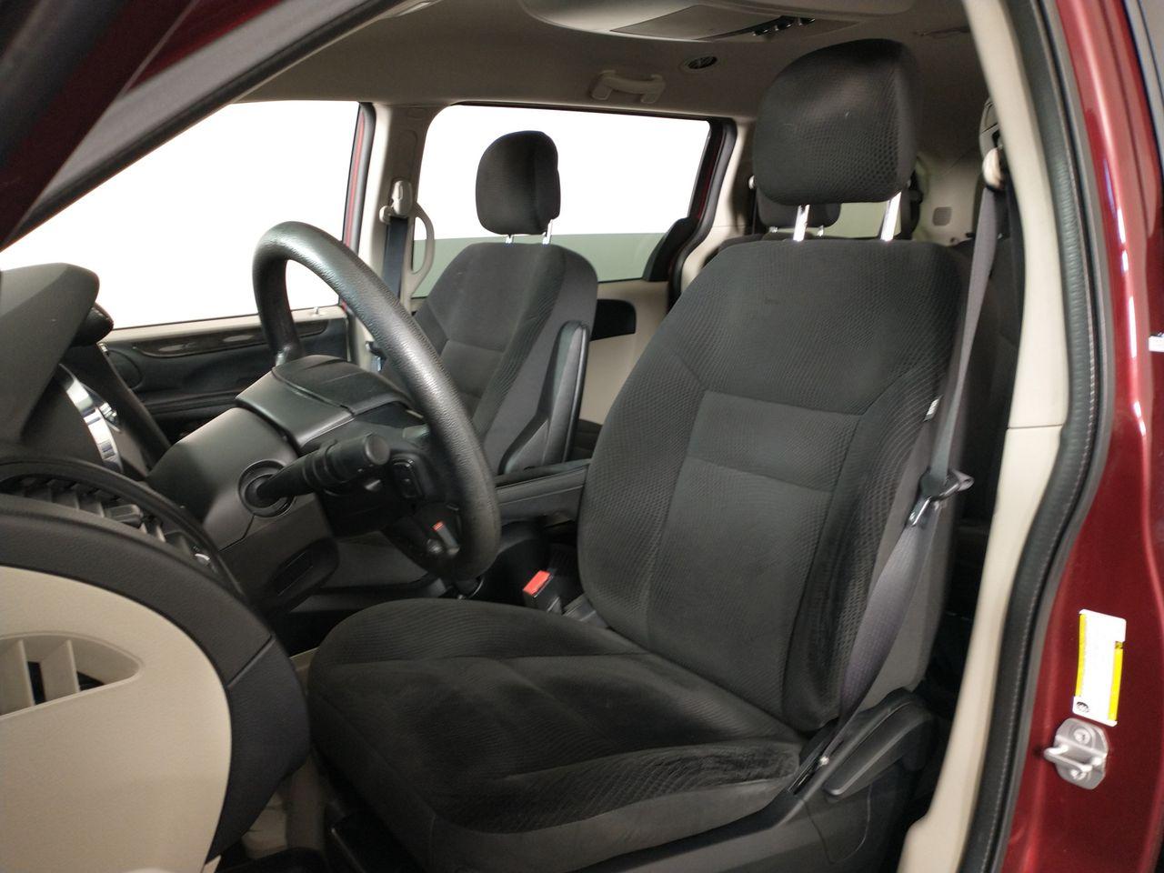 2019 Dodge Grand Caravan SE-4