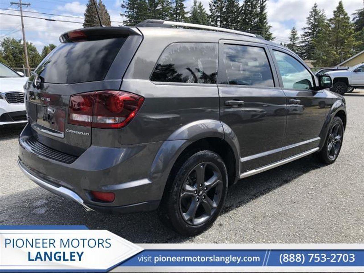 2019 Dodge Journey Crossroad-2
