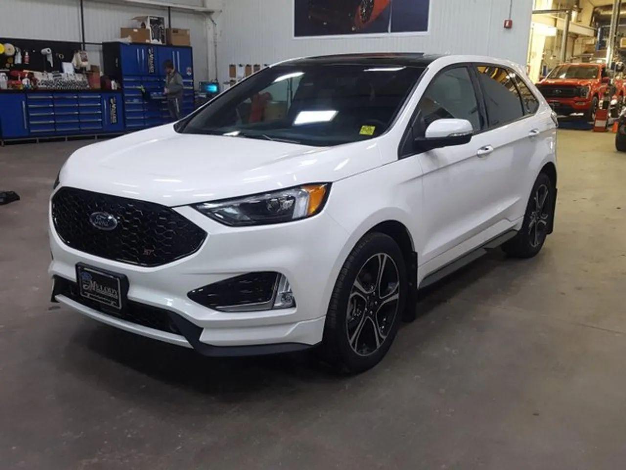 2019 Ford Edge ST-0