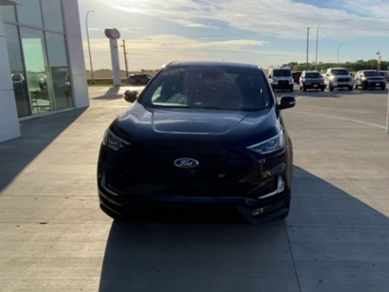 2019 Ford Edge ST-2