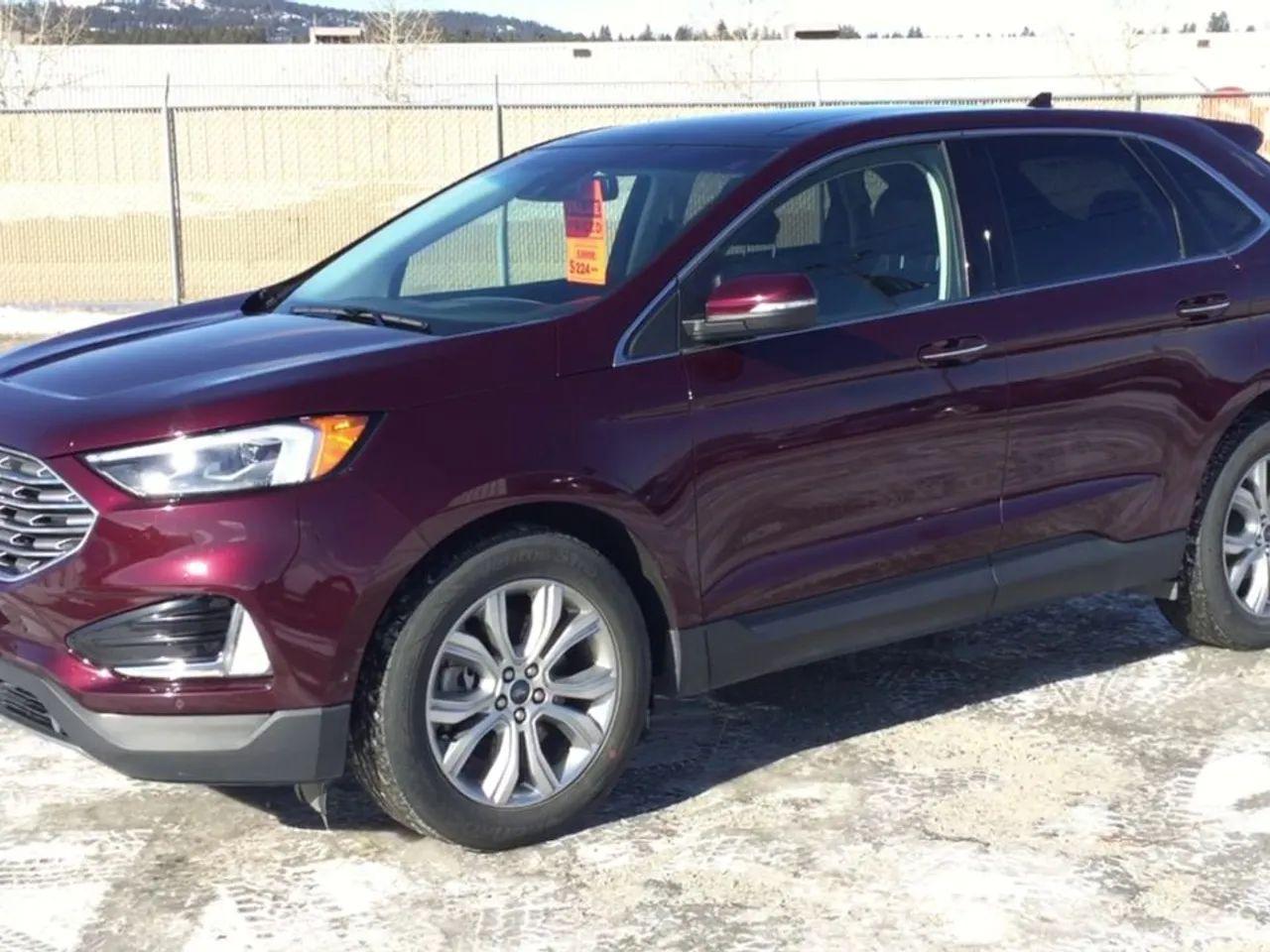 2019 Ford Edge Titanium-3