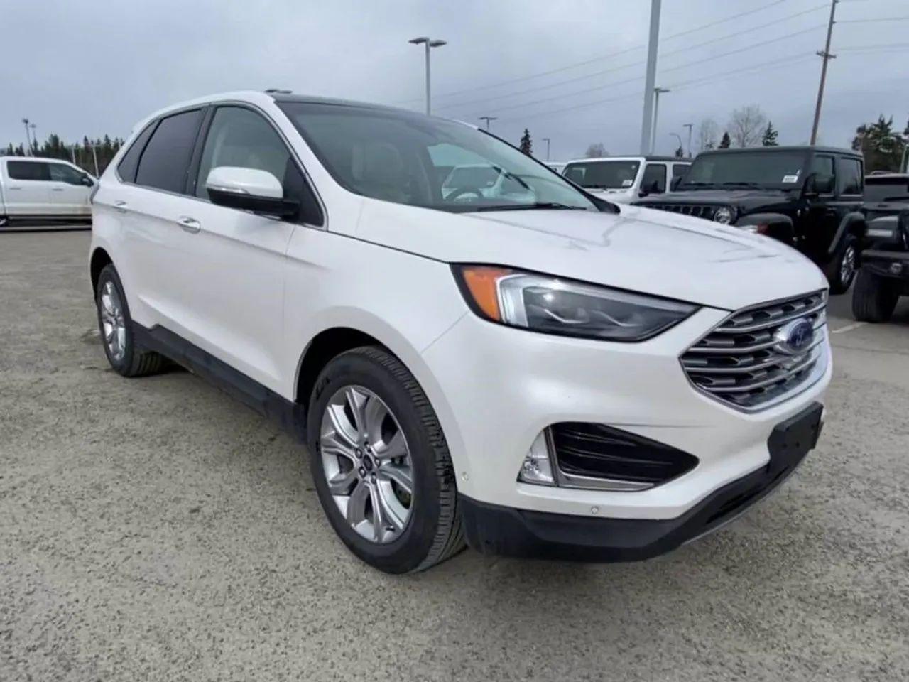 2019 Ford Edge Titanium-1