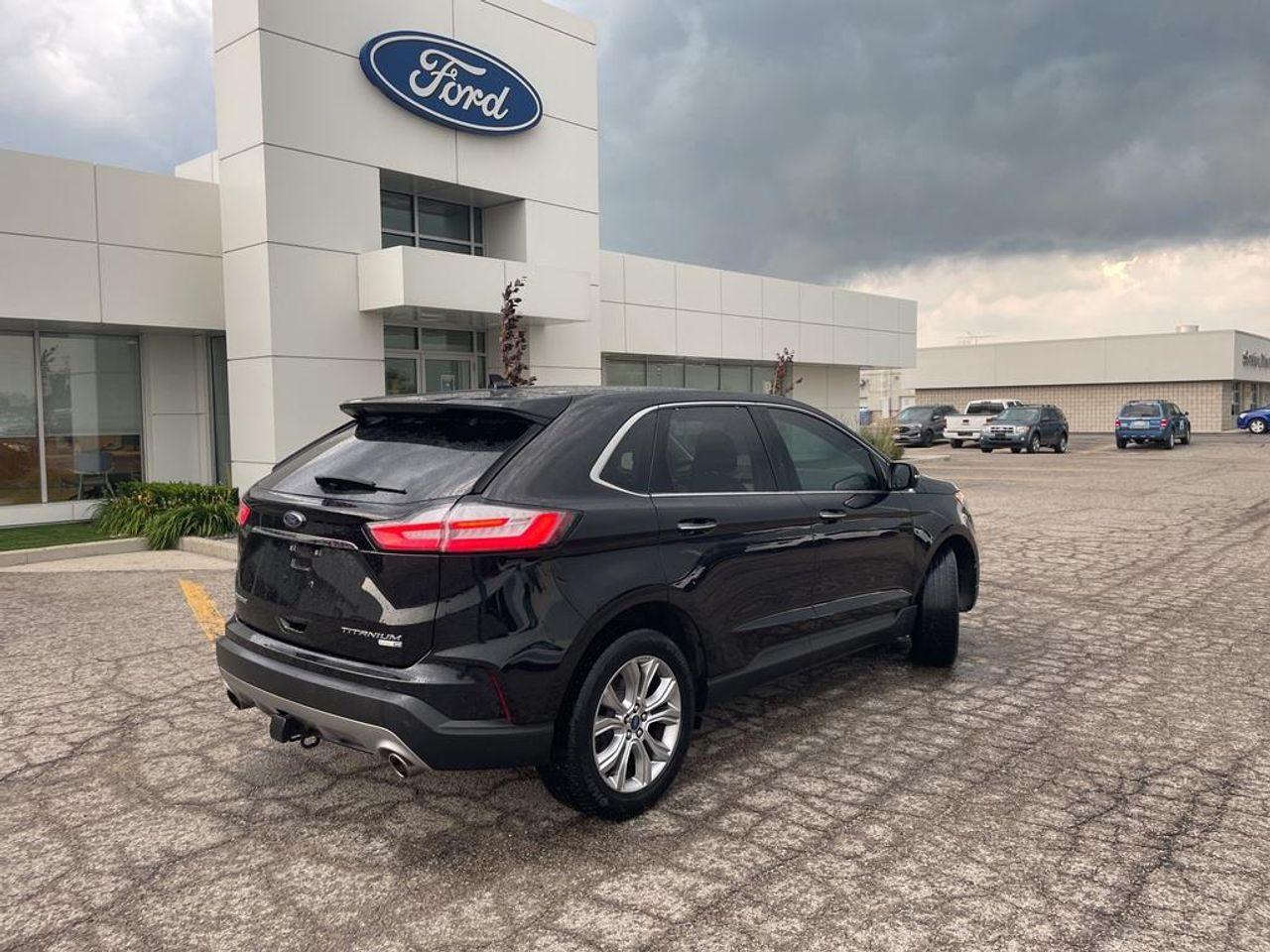 2019 Ford Edge Titanium-4