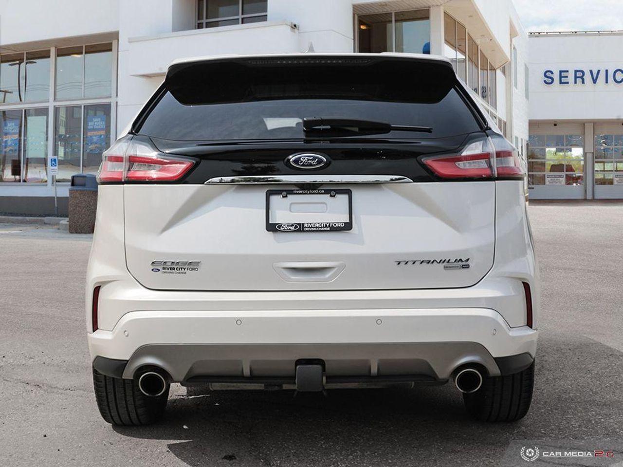 2019 Ford Edge Titanium-4