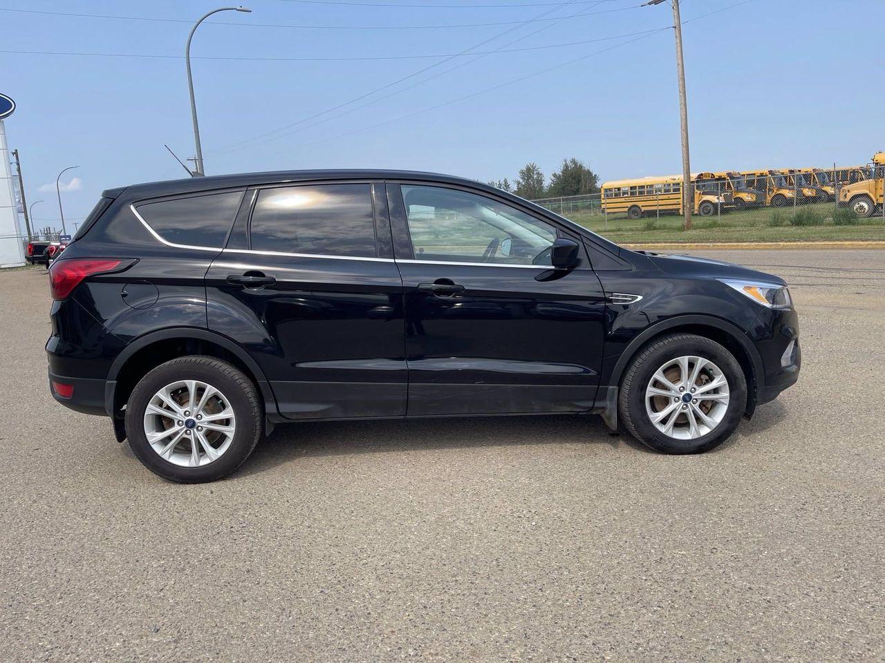 2019 Ford Escape SE-3