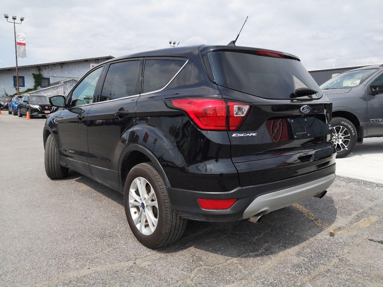2019 Ford Escape SE-3