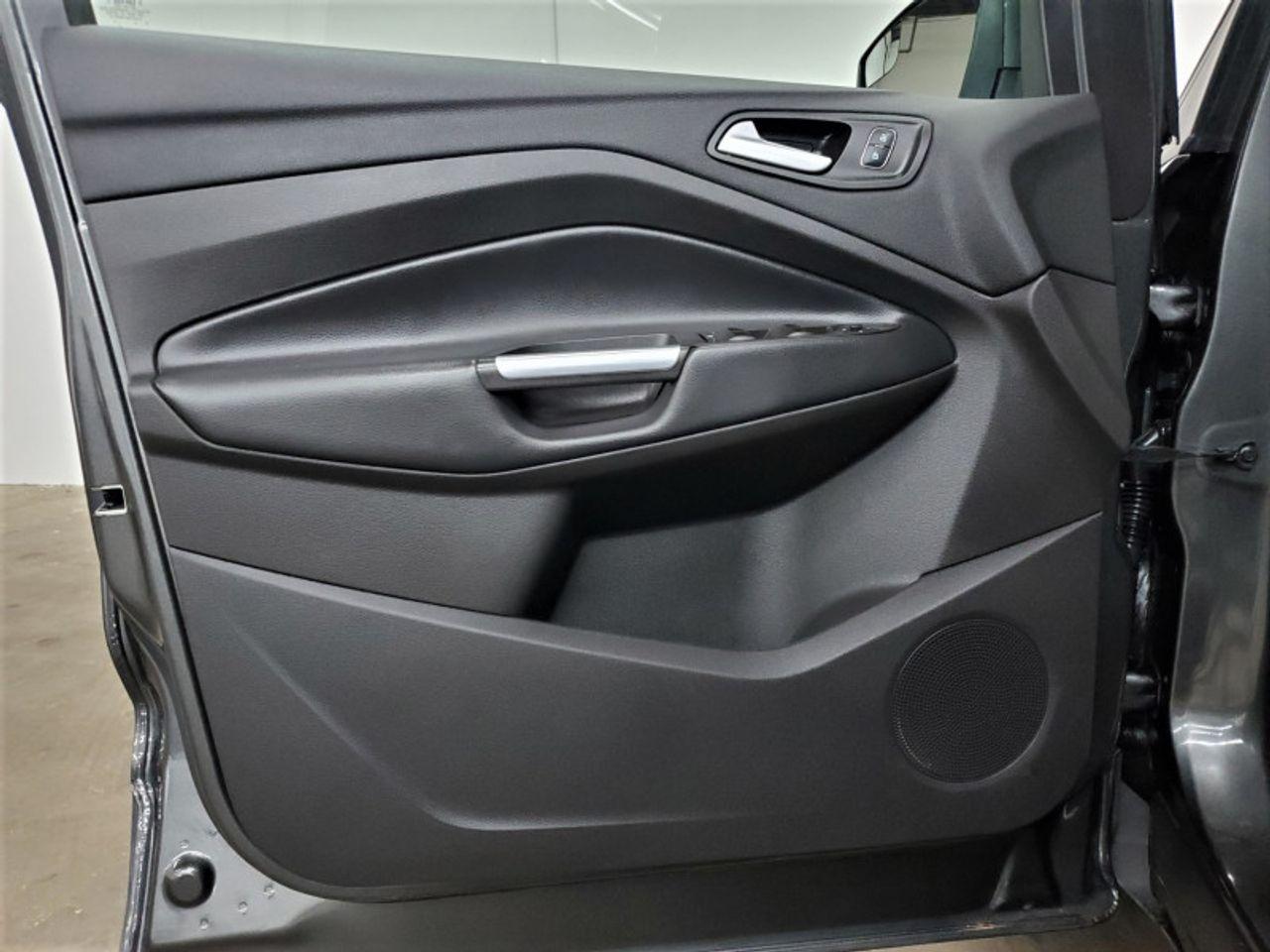2019 Ford Escape SE-3